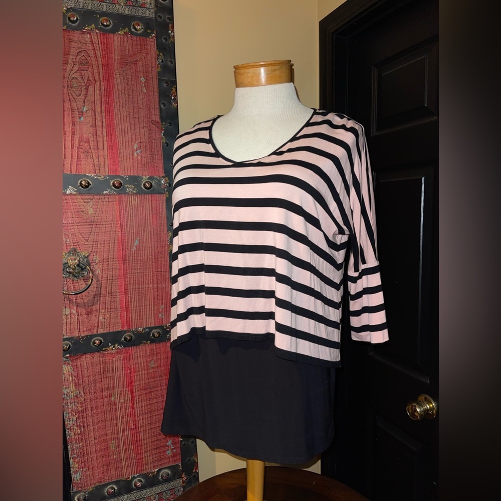 Joseph Ribkoff black/pink tunic style